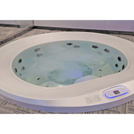 Переливной спа бассейн Delfi Spa Opera